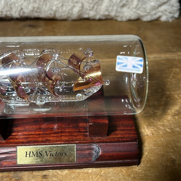 VTG Spun Glass HMS Victory Ship in a bottle with wood stand 24 K Gold blown - Picture 3 of 5